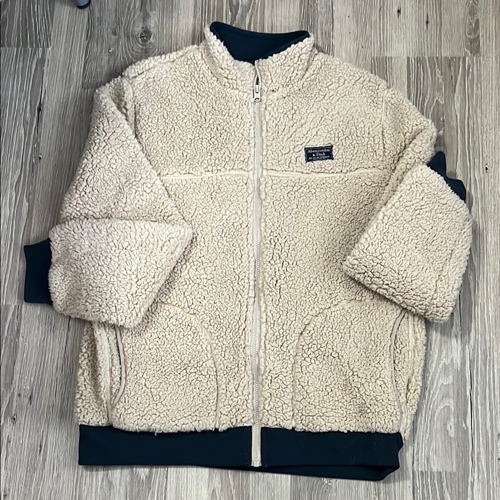 Abercrombie sherpa jacket/L